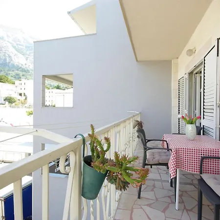 Vranjes Apartment Makarska