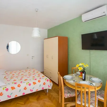 Vranjes Apartment
